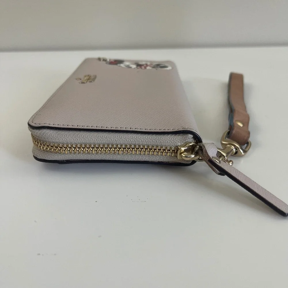 Kate Spade Disney Minnie Mouse Wristlet Wallet Lacey Continental Leather Zip